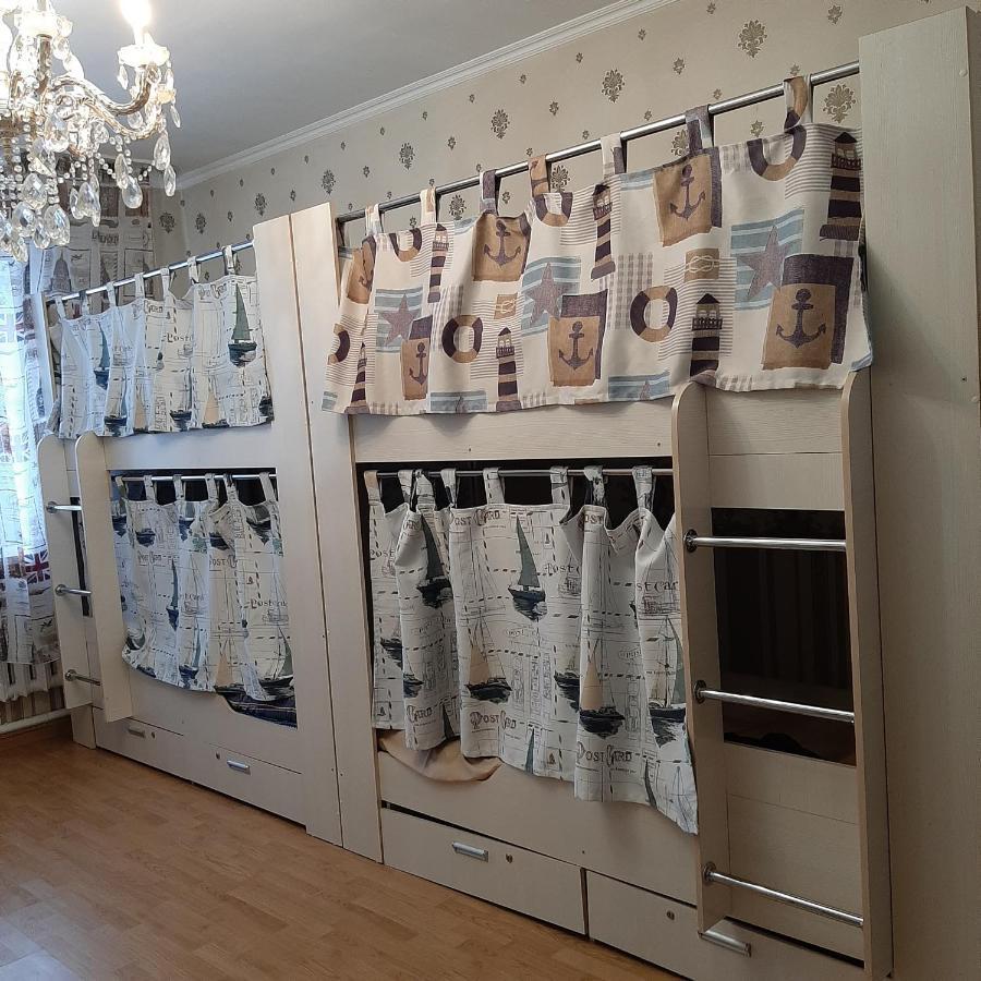 World Travelers Hostel Алма Ата Екстериор снимка